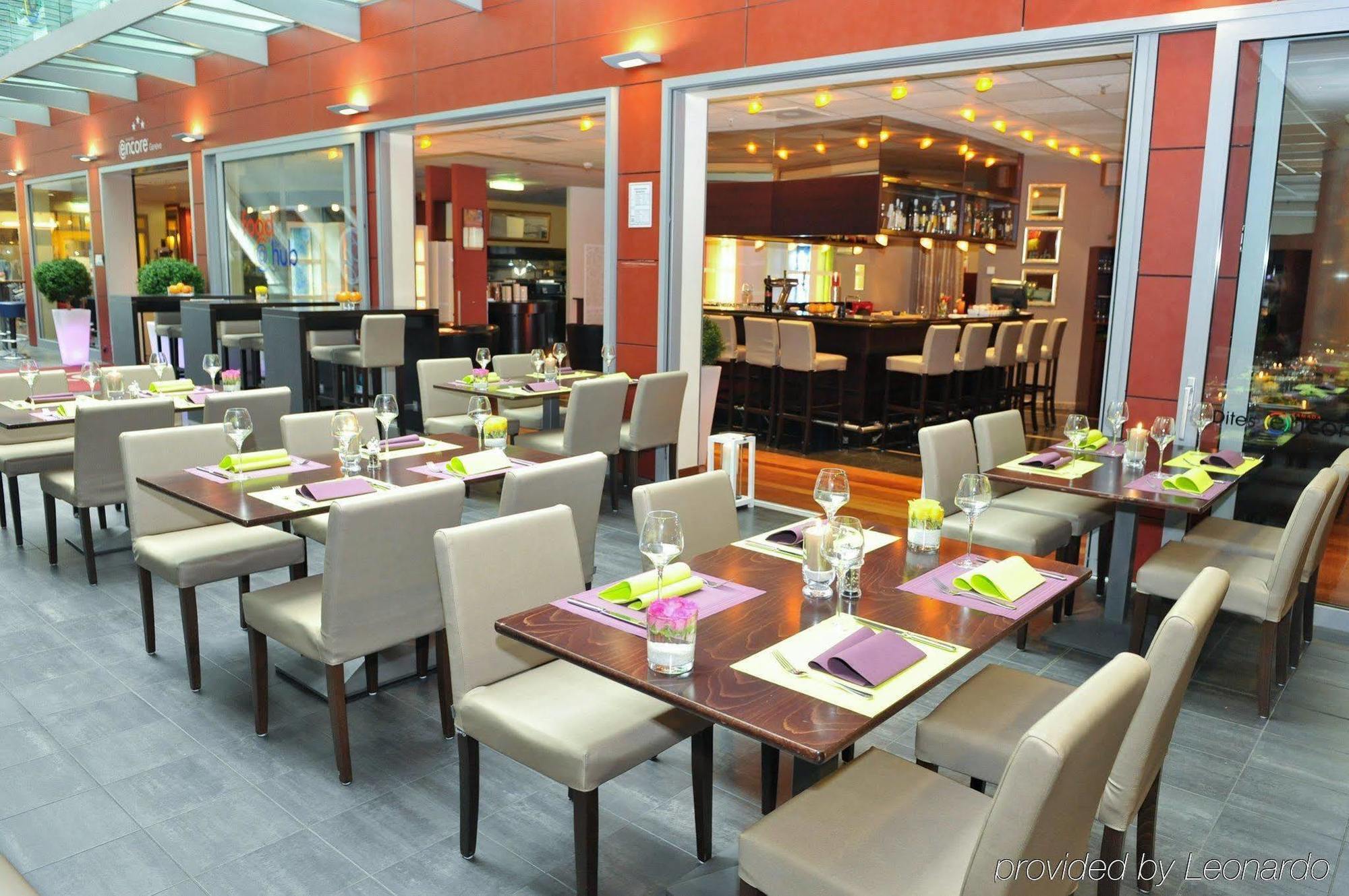 Ramada Encore By Wyndham Geneva Carouge Exterior foto